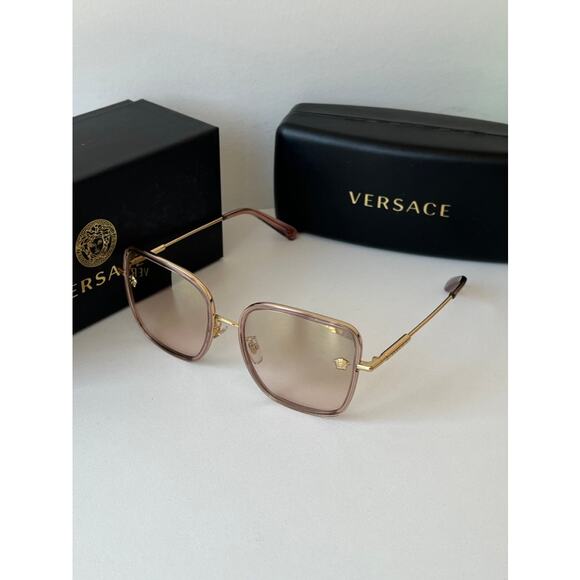 NEW Versace VE2247-D Pink Mirror Square Sunglasses - Picture 5 of 9